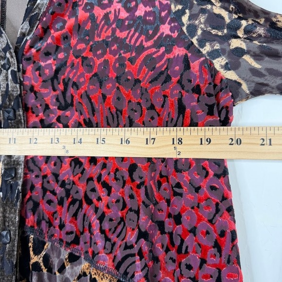 Ali Miles Velvet Animal Leopard Print Button Up Tunic Top Artsy Colorful Size M - Picture 7 of 12